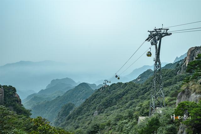 九华山之旅，品味重油盐与中药特色的地道徽菜